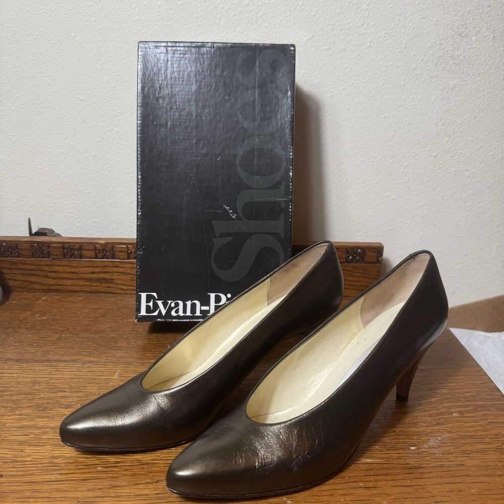Evan-Picone Women's Size 9 N Coronado Bronze Leather Pumps Heels w Box